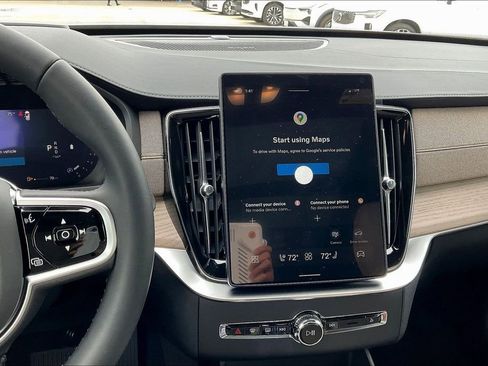 New 2026 Volvo XC90 B6 Ultra w/ Protection Package image 17