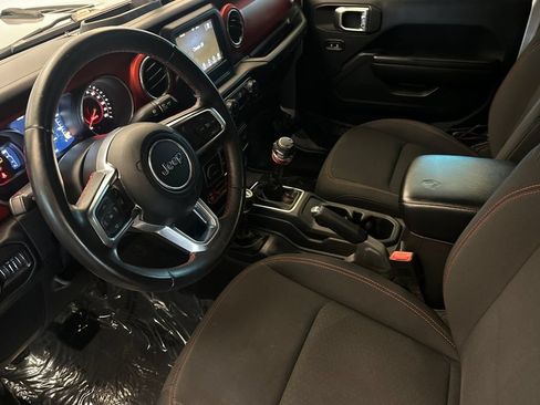 Used 2018 Jeep Wrangler Unlimited Rubicon AWD/4WD image 10