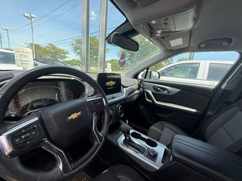 Used 2024 Chevrolet Blazer LT w/ Convenience Package FWD image 7