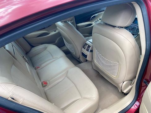 Used 2010 Buick LaCrosse CXL FWD image 20