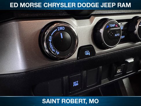 Used 2023 Toyota Tacoma SR image 16