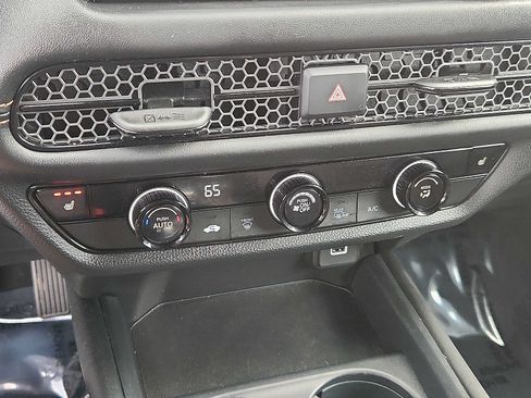 Certified 2024 Honda HR-V Sport image 15