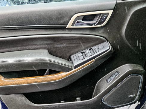 Used 2018 GMC Yukon XL Denali w/ Denali Ultimate Package image 23