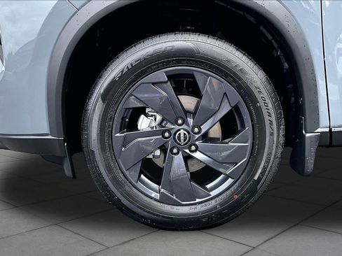 New 2026 Nissan Rogue SV FWD image 11