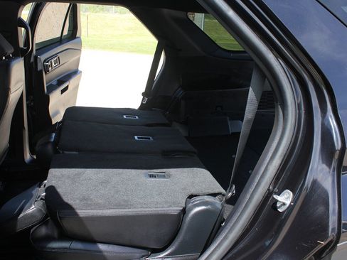 Used 2022 Ford Explorer 4WD Police Interceptor image 36