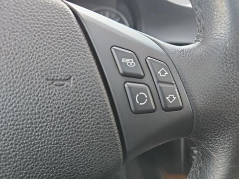 Used 2006 BMW 325i Sedan RWD image 22
