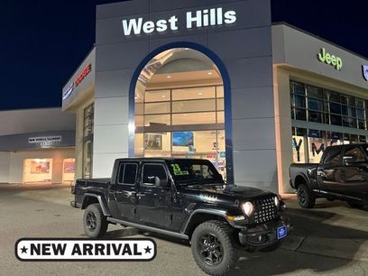 Used 2023 Jeep Gladiator Willys