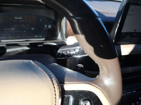 Used 2020 Lincoln Aviator Reserve w/ Equipment Group 202A image 31