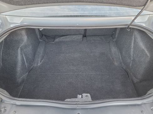 Used 2019 Dodge Challenger SXT image 26