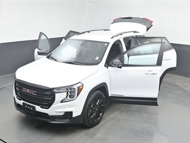 Used 2023 GMC Terrain SLE w/ Elevation Edition AWD/4WD image 50
