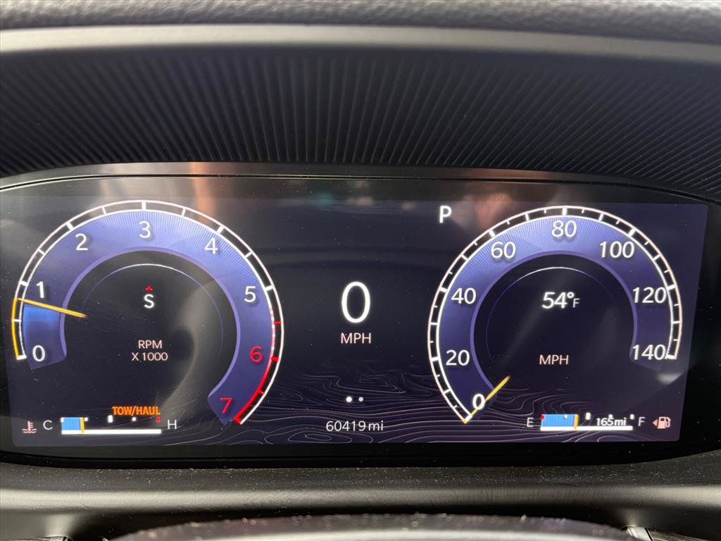 Used 2024 Jeep Wagoneer Series III AWD/4WD image 9