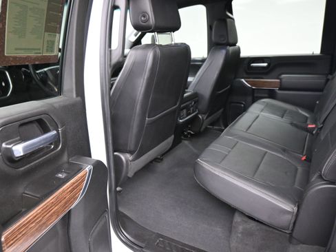 Used 2021 Chevrolet Silverado 2500 High Country image 17
