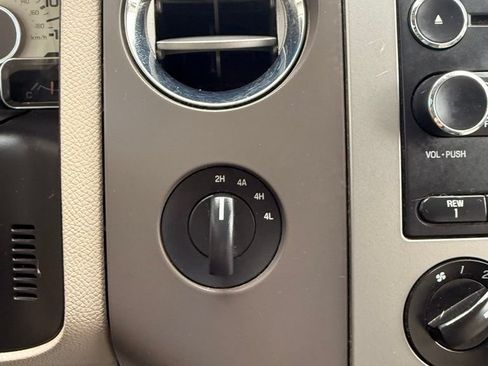 Used 2012 Ford Expedition XLT AWD/4WD image 15