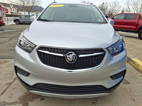 Used 2022 Buick Encore Preferred w/ Safety Package image 2