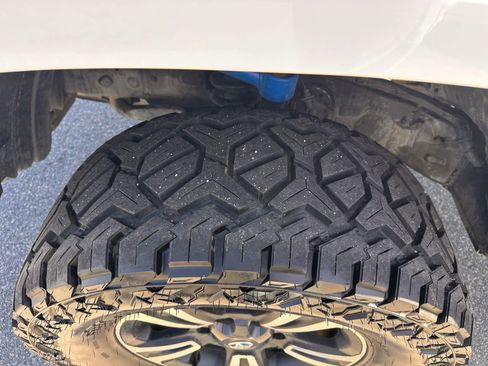Used 2020 Toyota Tacoma SR RWD image 15