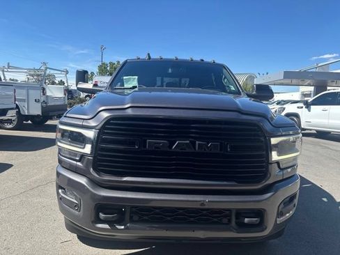 Used 2021 RAM 2500 Laramie w/ Night Edition AWD/4WD image 9