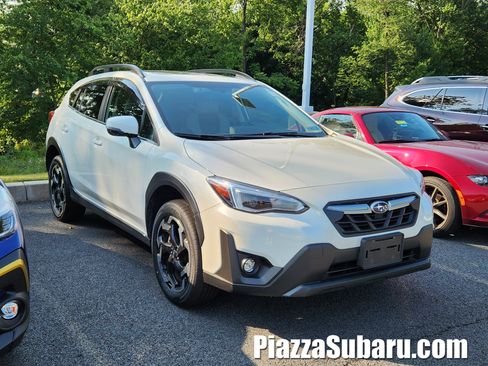 Used 2021 Subaru Crosstrek 2.5i Limited w/ Moonroof Package 1 AWD/4WD image 1