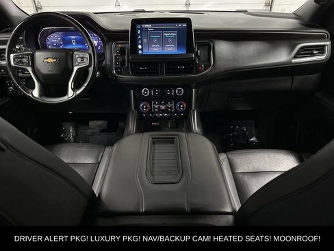 Used 2022 Chevrolet Tahoe Z71 w/ Luxury Package AWD/4WD image 24
