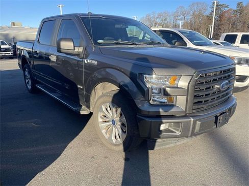 Used 2017 Ford F150 XL w/ Equipment Group 101A Mid image 1