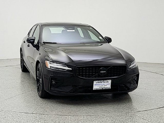 Certified 2024 Volvo S60 B5 Plus w/ Climate Package AWD/4WD image 2