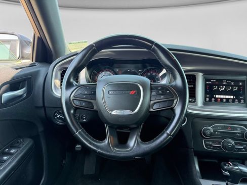 Used 2022 Dodge Charger SXT w/ Blacktop Package RWD image 15