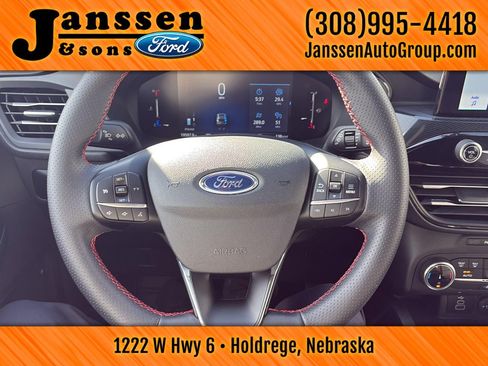 Used 2025 Ford Escape ST-Line image 18