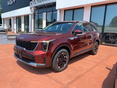 New 2025 Kia Sorento S