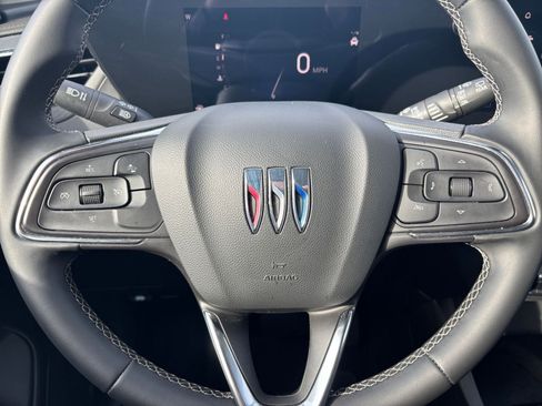 Used 2025 Buick Encore GX Preferred image 25