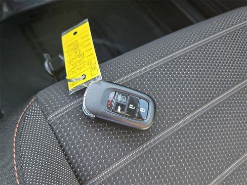 Certified 2025 Honda CR-V Sport image 18