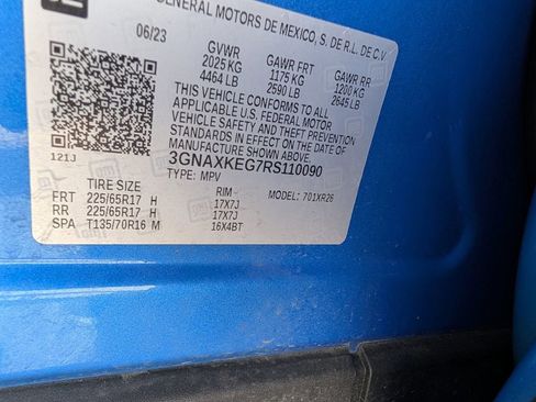 Used 2024 Chevrolet Equinox LT w/ LPO, Floor Liner Package image 34