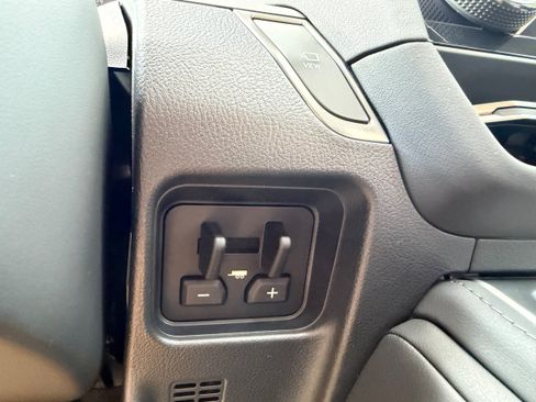 Used 2024 Lexus GX 550 AWD/4WD image 21