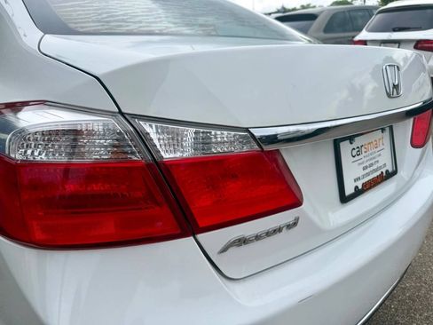 Used 2013 Honda Accord LX image 11