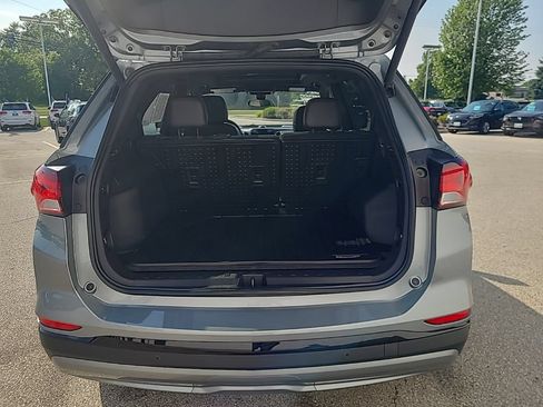 Used 2024 Chevrolet Equinox RS w/ RS Leather Package AWD/4WD image 28