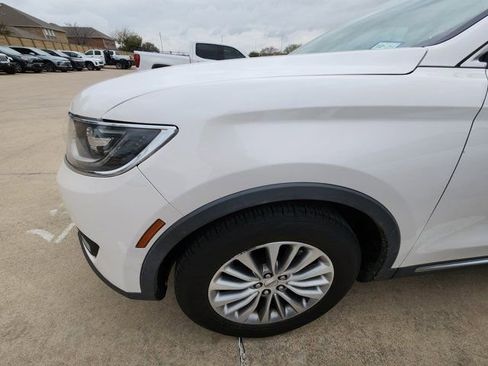 Used 2018 Lincoln MKX Select w/ Select Plus Package image 7