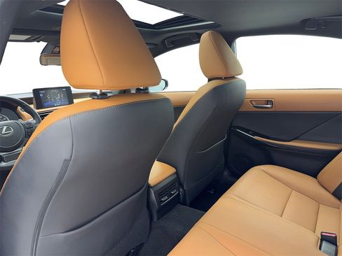 Used 2024 Lexus IS 350 F Sport image 40
