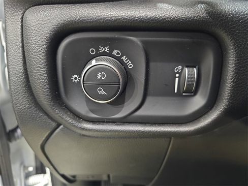 Used 2022 RAM 2500 Tradesman image 25