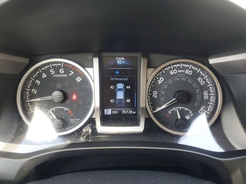 Certified 2023 Toyota Tacoma SR5 w/ Technology Package image 21