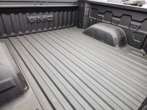 New 2026 GMC Sierra 1500 AT4 w/ AT4 Premium Package image 8