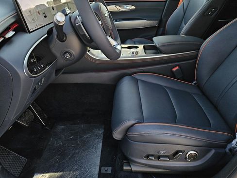 New 2026 Genesis GV70 2.5T Sport Prestige image 18