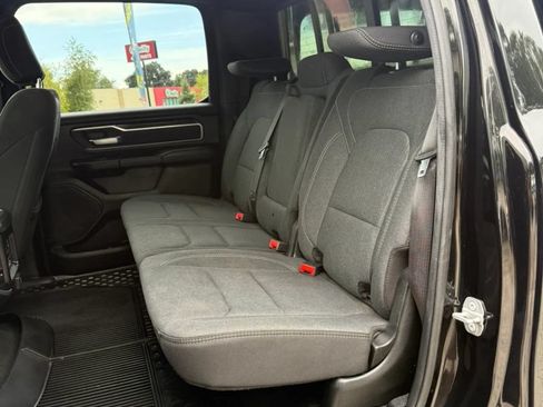 Used 2020 RAM 1500 Big Horn AWD/4WD image 12