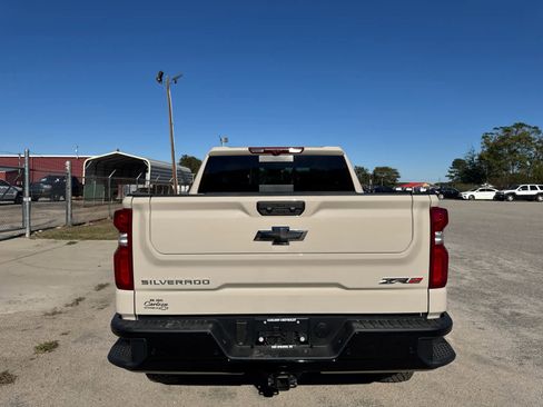 New 2026 Chevrolet Silverado 1500 ZR2 image 6