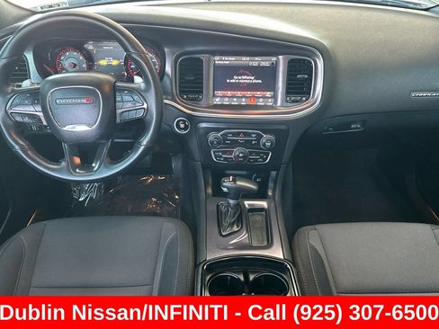 Used 2018 Dodge Charger R/T w/ Blacktop Package RWD image 16