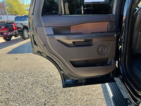 Used 2022 Ford Expedition King Ranch image 16