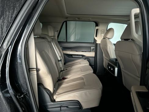 Used 2024 Ford Expedition Max Limited RWD image 35
