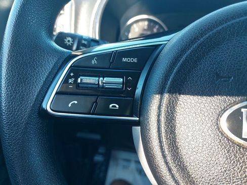 Used 2021 Kia Sportage LX image 14