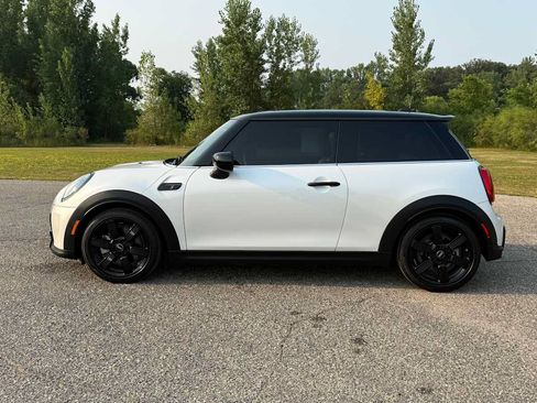 Used 2024 MINI Cooper S FWD image 6