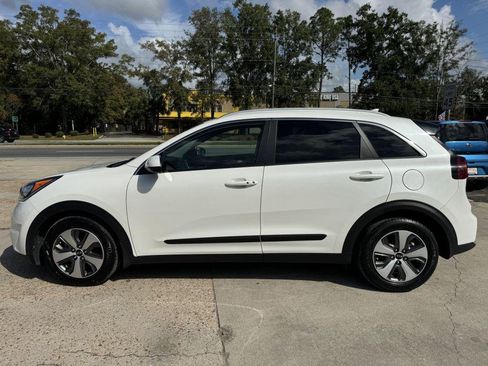 Used 2019 Kia Niro LX image 8
