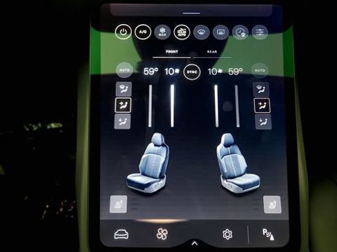 Used 2025 Lucid Air Pure RWD image 66