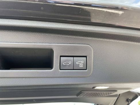 Used 2026 Toyota 4Runner Limited AWD/4WD image 12
