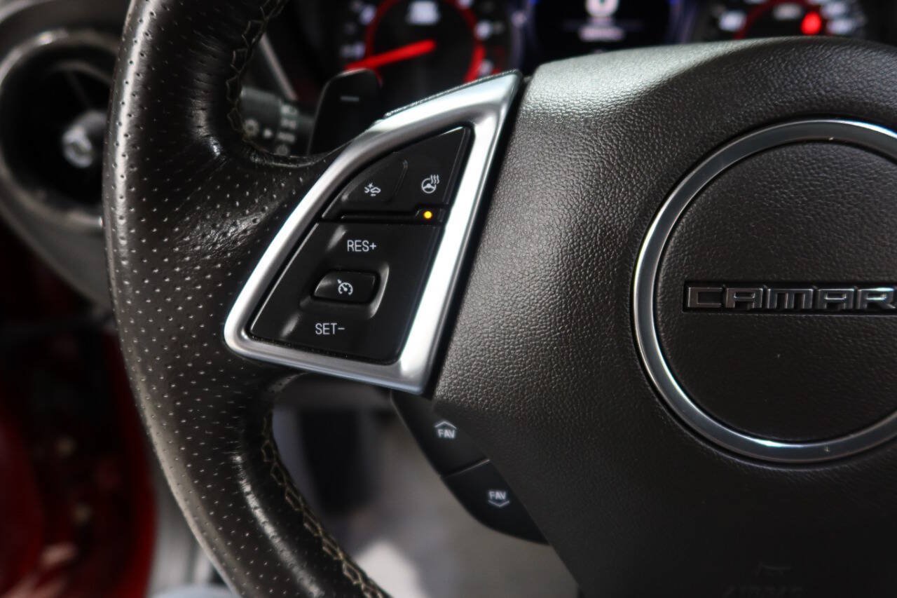 Used 2021 Chevrolet Camaro SS RWD image 28